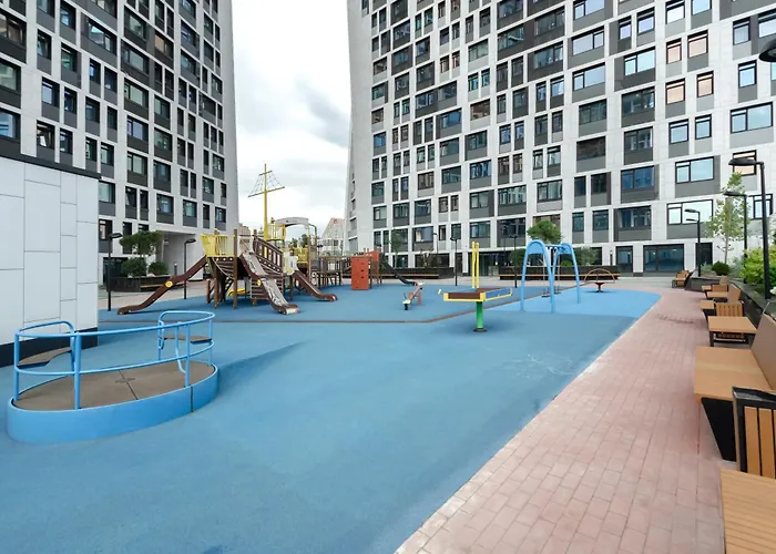 Petrovdom Apartments 7-13 In Rc Manhattan City,Beresteiskyi 11